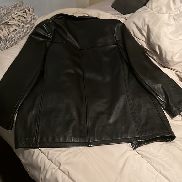 Thick leather jacket. Fur arms so very warm! - Picture 2 of 2